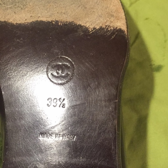 Chanel Chocolate Brown Loafers - Picture 6 of 6